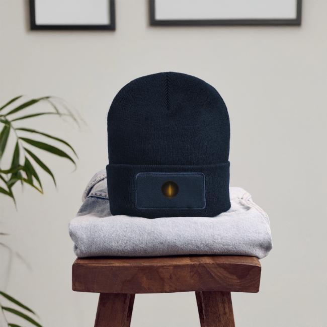 Strahl im Nichts - Recycelte Patch Beanie